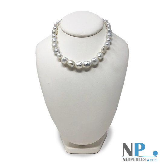 Collier de perles d'Australie blanches argentées baroques